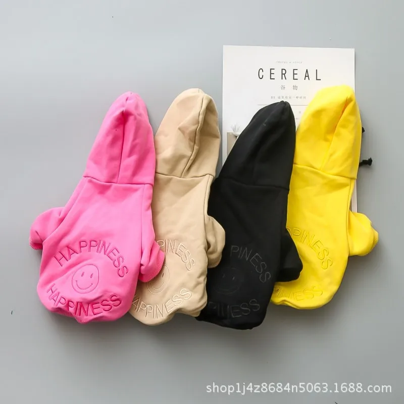 

Новинка весны, стильная одежда для кошек, модная брендовая Кепка с вышивкой, смайлик, подходящая Одежда для взрослых собак и владельцев