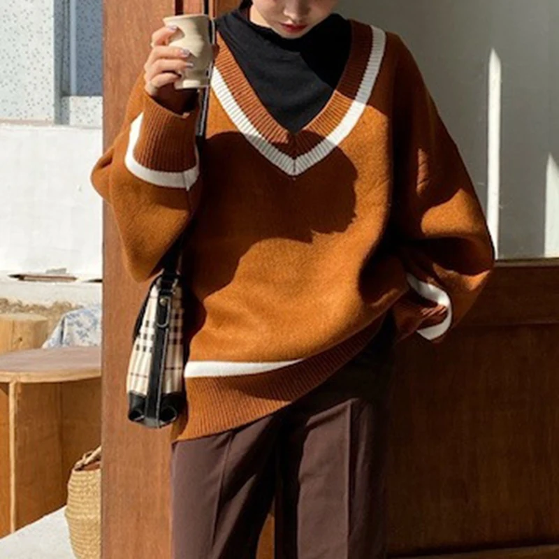 

Korean V-Neck Loose Contrast Color College Style Long-Sleeved Sweater Brown One Size