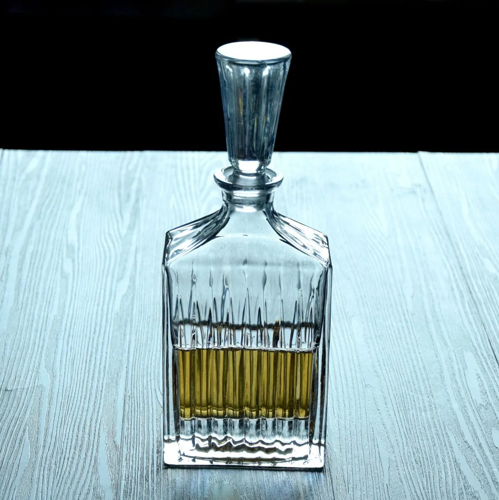 

7 Pcs/Set top quality home crystal whiskey decanter Set luxury whiskey glass for Liquor Scotch Bourbon 200831-24