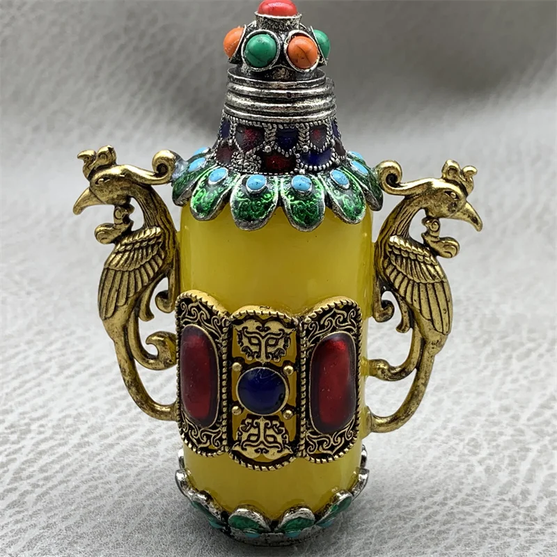 

China Elaboration Tibetan Silver Statue Inlay Gems Snuff Bottle Metal Crafts Home Decoration