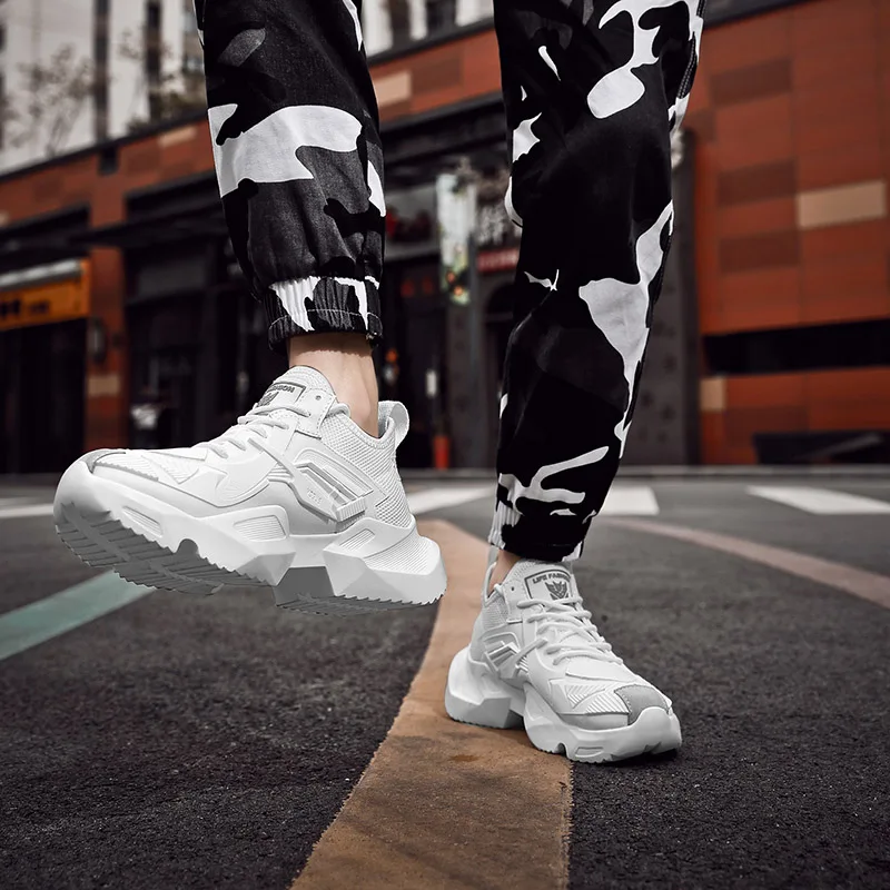 Мужские кроссовки новинка 2020 крутая спортивная обувь мужские модная на шнуровке