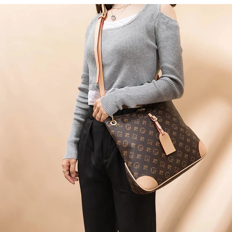 

Luxury New Style Printing Large Capacity Bucket Bag Fashion PVC Messenger Bag Female Shoulder Bag