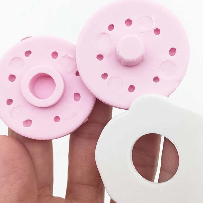 

Creative Cute 1pcs Chocolate Strawberry Biscuit Modeling Erasers Rubber Novelty Kids Student Learning Office Stationery