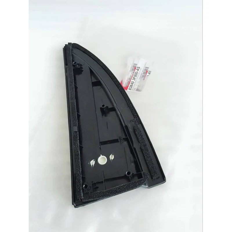 Молдинги с треугольной отделкой для задней двери Kia Opirus OEM 838403F000AS 838303F000AS |
