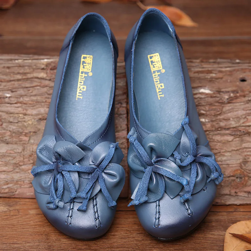 

Women Flats Vintage Shoes Woman Genuine Leather Shoes Ladies Flowers Flats Women Handmade Comfort Soft Bottom Mother Shoe Female