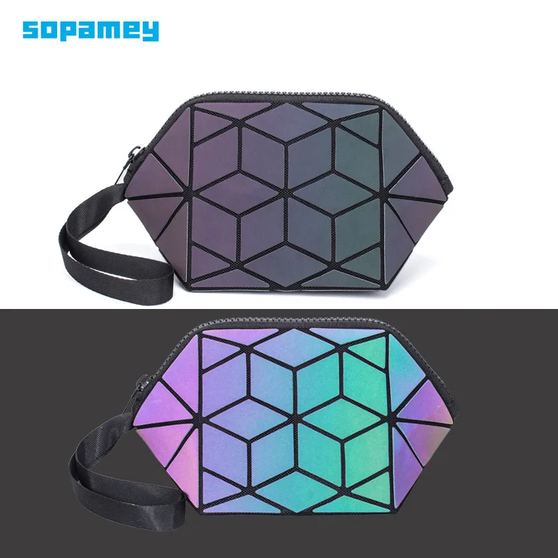 

2021 New Women Makeup Bag Luminous Wash Gargle bag Reflective Geometric Cosmetic Hand Bag Ladies Geometric Cosmetic Bag Luxury