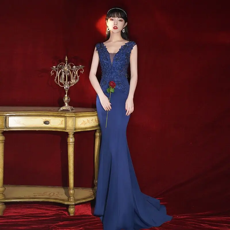 

Evening Dress Sleeveless Beads Embroidery Zipper Back V-Neck Pleat Floor-length Mermaid Plus size Women Formal Party Gown C642