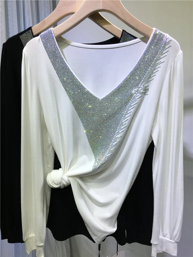 

European Heavy Industry Hot Drilling Long Sleeve Shirt Female Spring Fall Flash V-neck Cotton Tee Shirt Base Tops