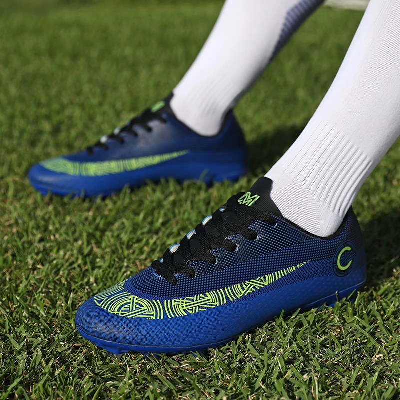 

New spike football shoes children's broken nail training shoes children's football shoes football match professional shoes