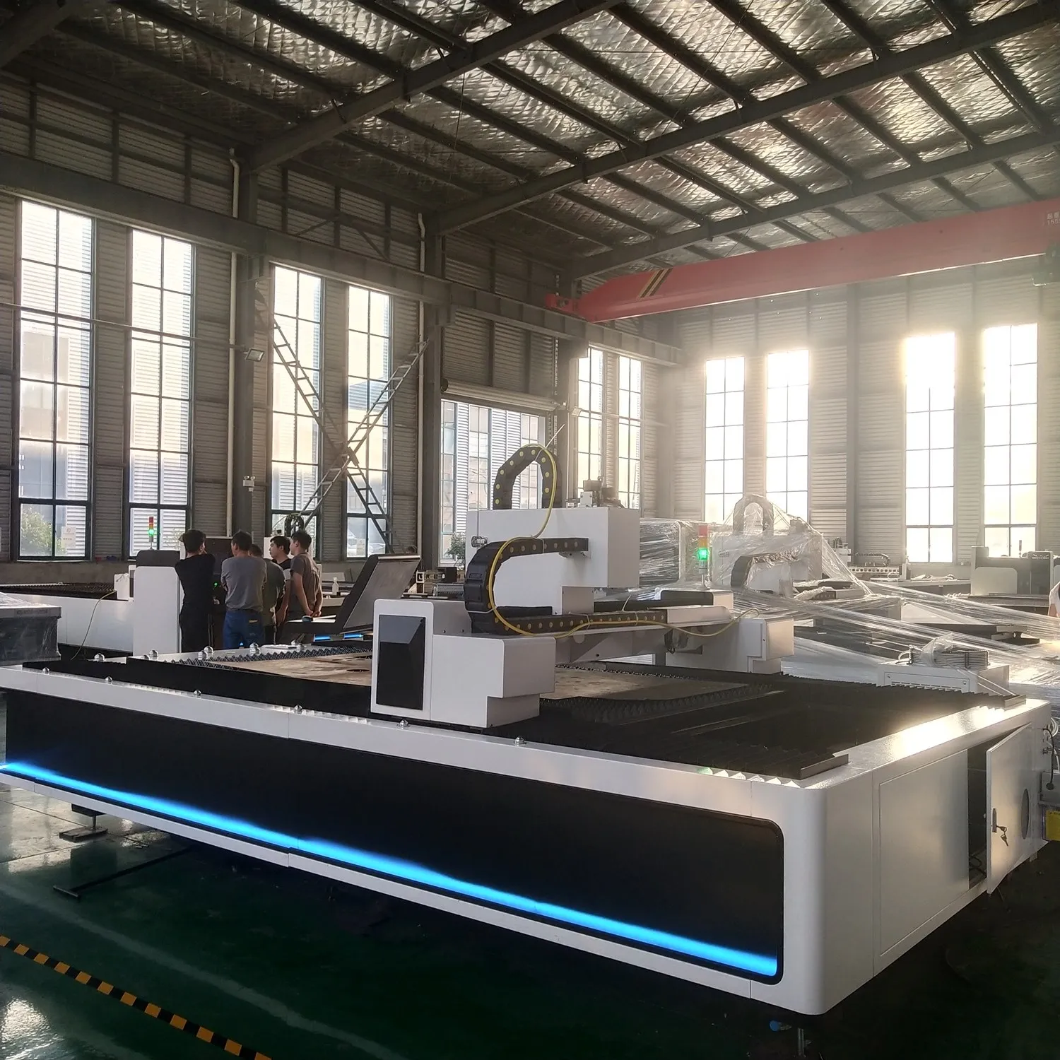 Автоматический резак для круглой трубы из нержавеющей стали 1500 Вт CNC волоконный