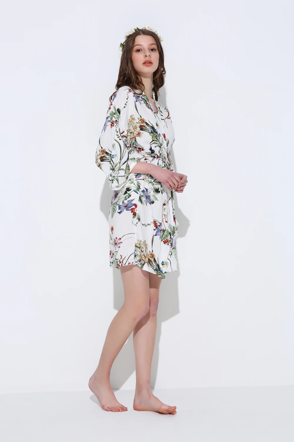 YUXINBRIDAL Wedding Bride Bridesmaid Floral Robe Satin Rayon Cotton Floral Robe Nightgown for Women Kimono Sleepwear Robe