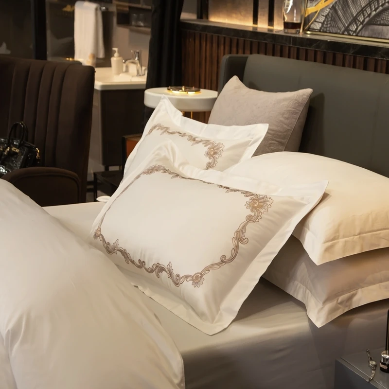 

Long Staple Cotton Duvet Cover set Breathable and Soft Queen King Chic Gold Embroidery White Bedding Set Bed Sheet 2Pillow shams