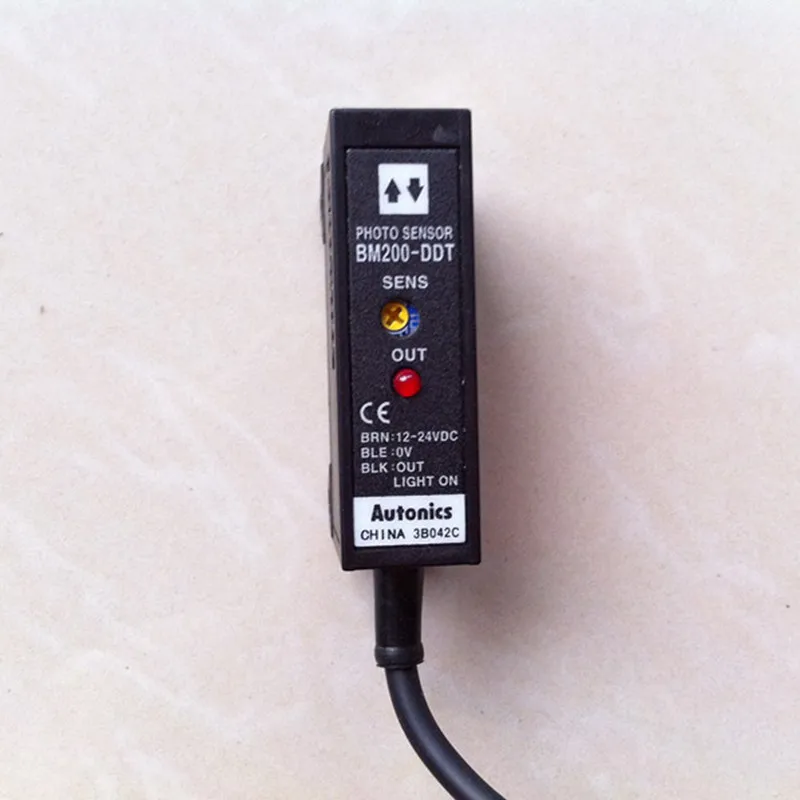 

Photoelectric switch BM200-DDT 6 month warranty