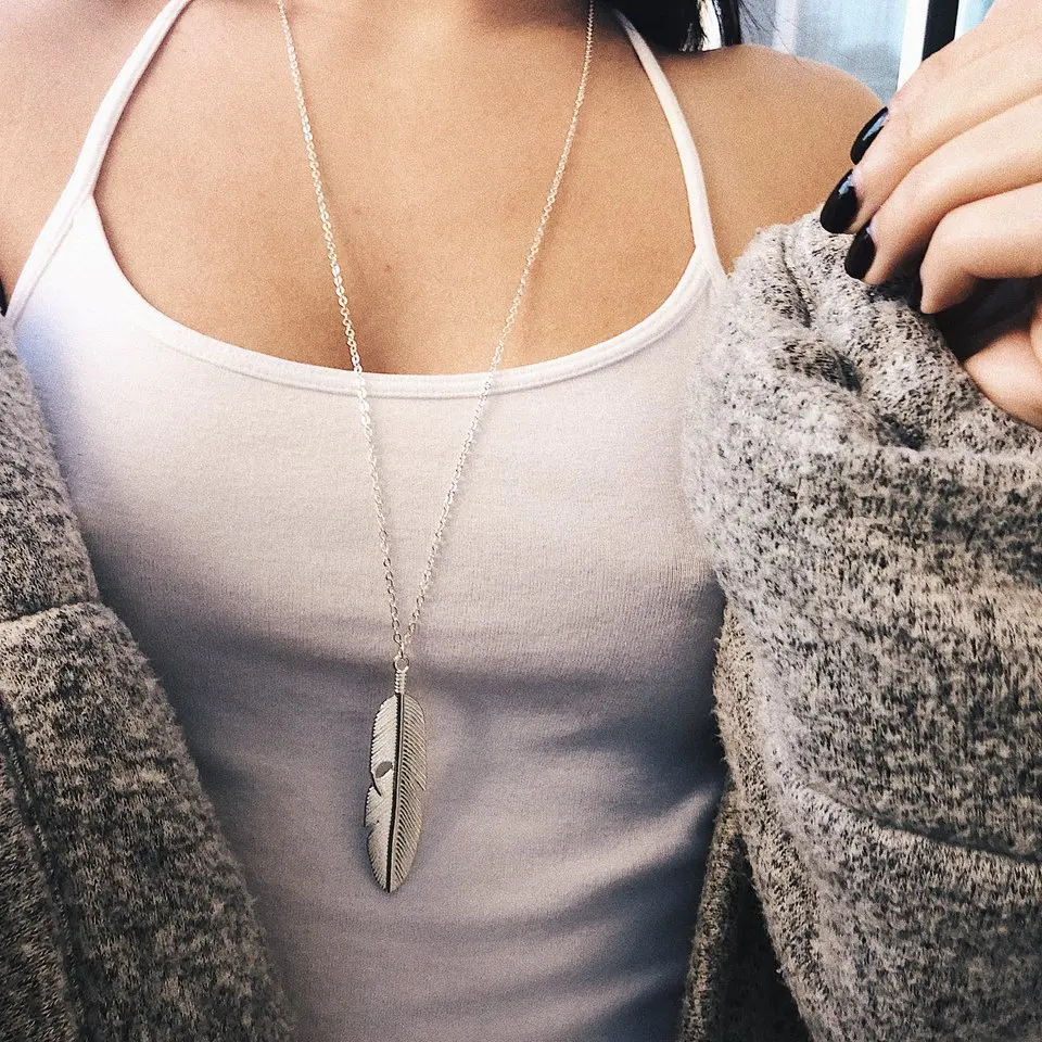 

Fashion Feather Necklaces for Women Long Sweater Chain Jewelry Gifts Leaf Pendants Chocker Necklace Bijoux