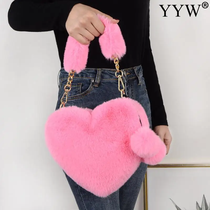 

Luxury PINK Plush Heart Shape Women Handbag Party Prom Wedding Shoulder Messenger Bag Designer Clip Evening Bag Mobile Phone Bag