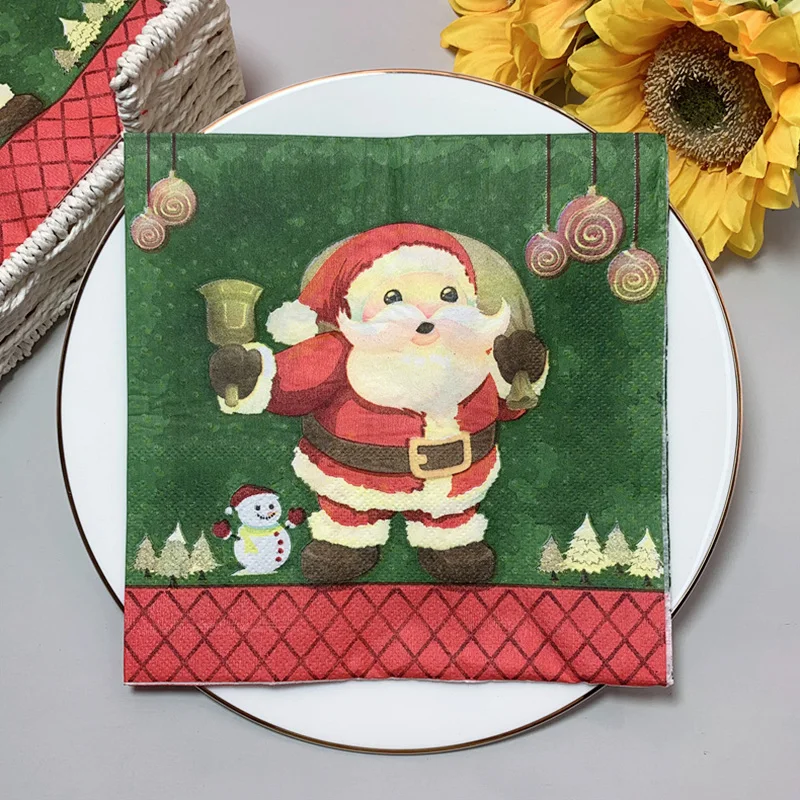 

2021 New 20Pcs/Bag Christmas Santa Claus Paper Napkins Xmas Winter Theme Decoupage Serviettes for Xmas Party Tableware Decor T