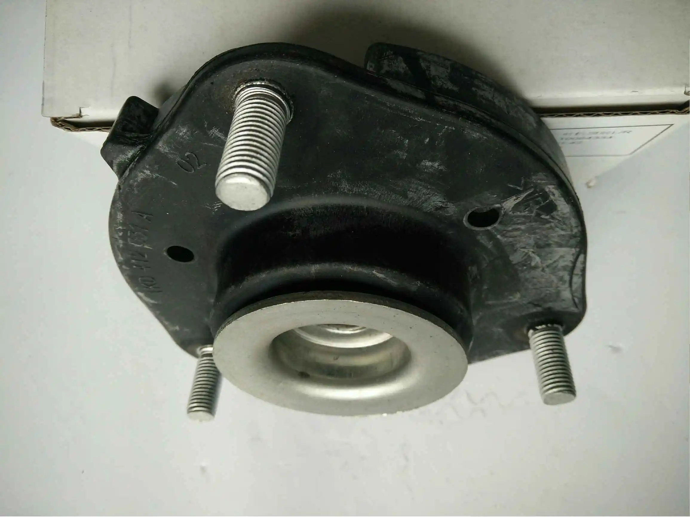 HJA G 42 10094334 амортизатор стойки передний Топ клей для Roewe RX5/G5/MG6 левая/правая пара 2