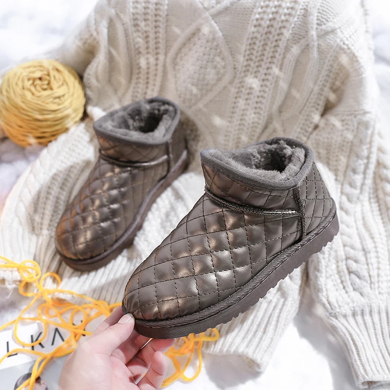 

Women's Rubber Boots Luxury Designer Winter Footwear Australia Round Toe Flat Heel Boots-Women Clogs Platform Female Shoes Rain