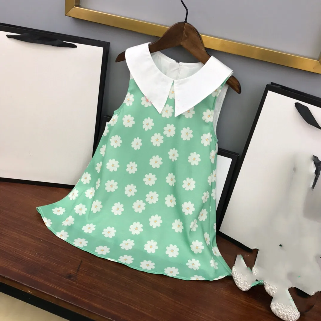 

2021 New summer flower high end brand girl's vest dress 2-8 years old Y