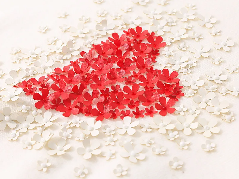 

HLBCBG 2021 European Style New Fall Winer Women Star Celebrity Heart Flowers Sweet Knitting Sweater Warm Casual Tops