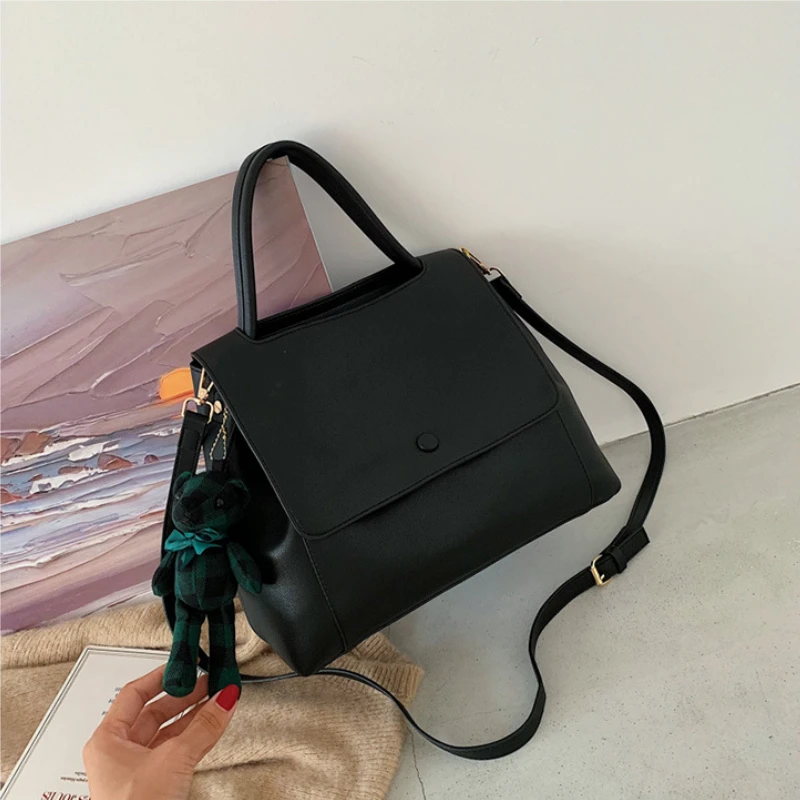 

Women's Handbags