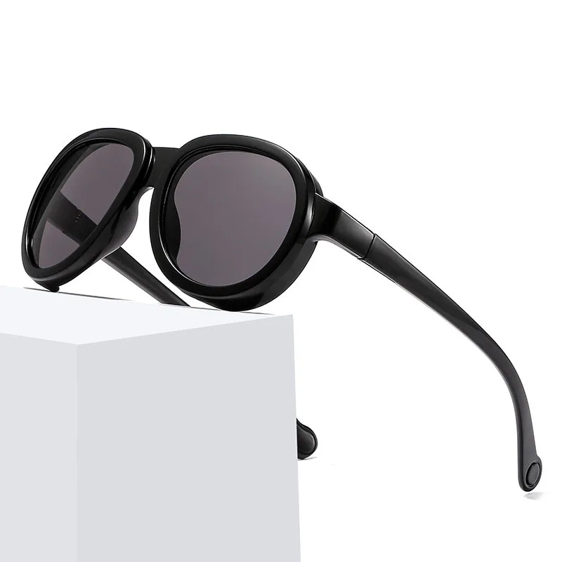 

Punk Style Sunglasses For Women Trend Men Luxury Brand Designer oculos feminino Gafas Eyewear Fashion Shades Sun Glasses