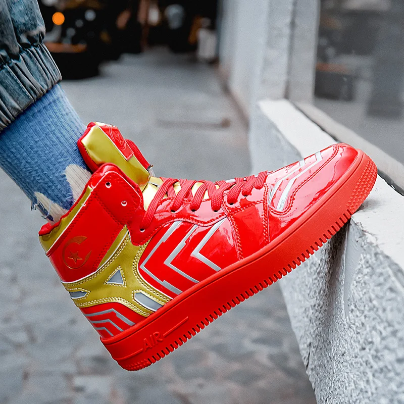 

2021 New Luxury Couples Skateboarding Shoes Brand Men and Women Sneakers Leisure Skateboard Shoe Man Silver Youth High Top Shoes