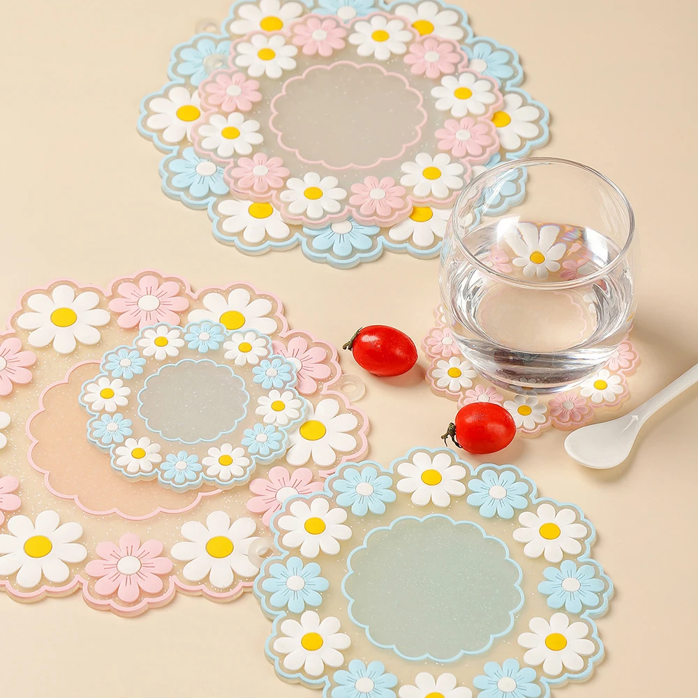 

Daisy Placemat Blossom Cups Mat Coffee Tea Holder Insulation Coasters Milk Mug Pot/Bowl Pad Non-slip Kitchen Drink Coaster Mat