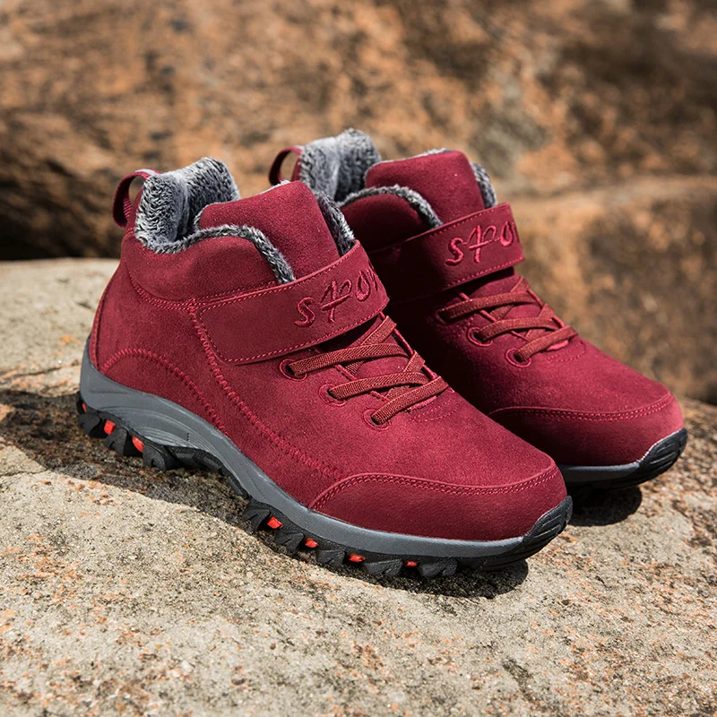 Зимние женские кроссовки Замшевые ботильоны на резиновой подошве Нескользящая