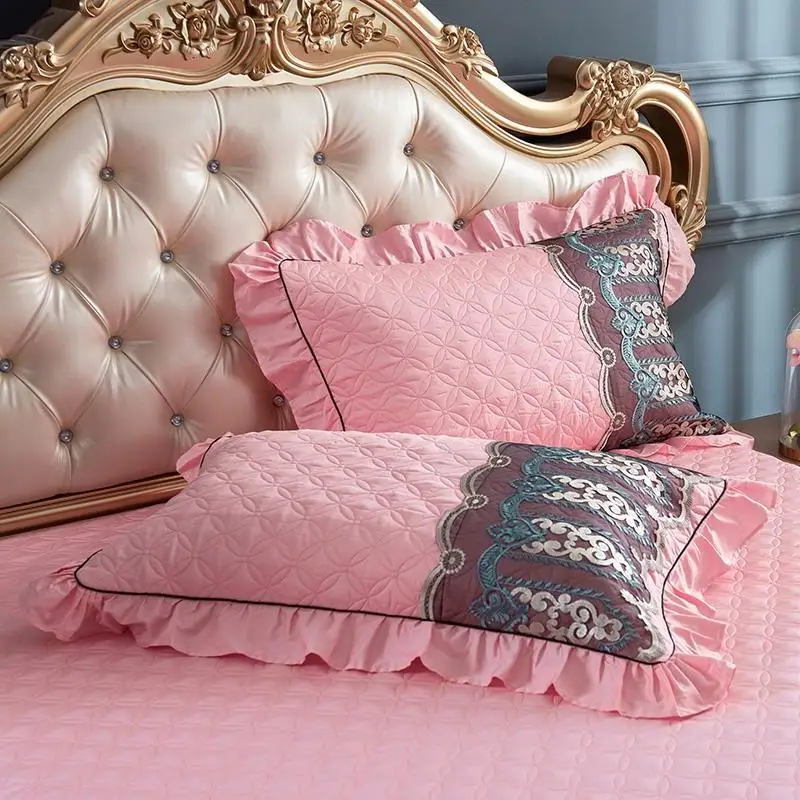 

J1 European Pink Blue Gray Red Egyptian Cotton Lace Quilt Set 3PCS Quilted Bedspread Bed Cover Bed Sheet Blanket Pillowcases