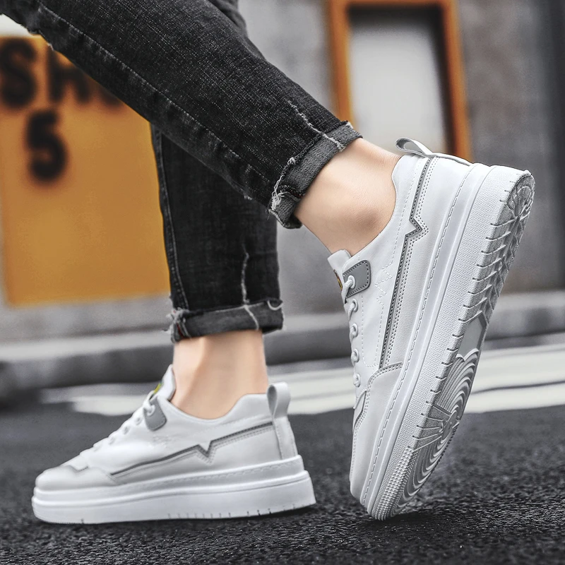 

New Men Casual Shoes Spring Autumn Imitation Leather Flat Shoes Lace-up Low Top Male Sneakers Tenis Masculino Adulto Shoes