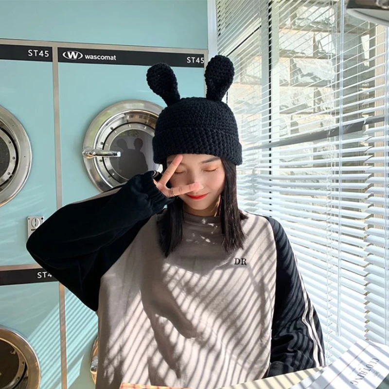 Осенне зимние вязаные шерстяные милые шапки женские теплые с кроличьими ушками