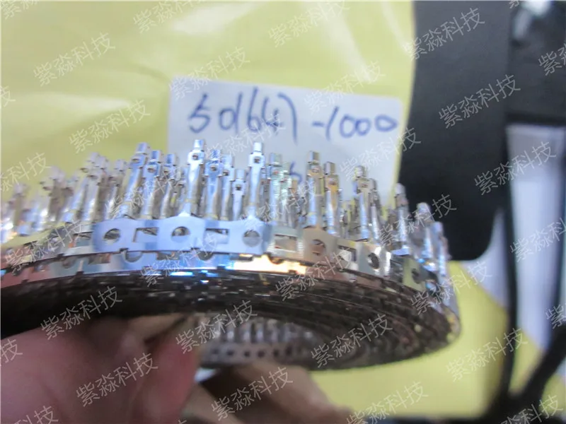 501647-1000 штекеры и корпуса проводов IGRID TERM 22-26G F катушка чипа 16000 | Лампы освещение