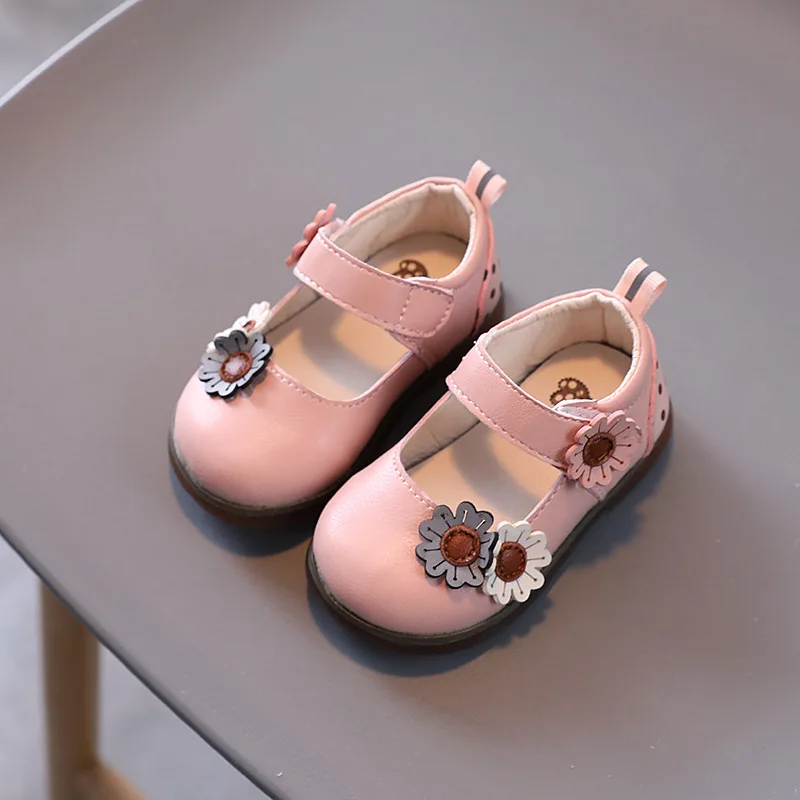 

Newborn Infant Girls First Walkers Causal Crib Shoes Leather Soft Botton Baby Shoes 0-2 Years Walking Shoe SXJ006