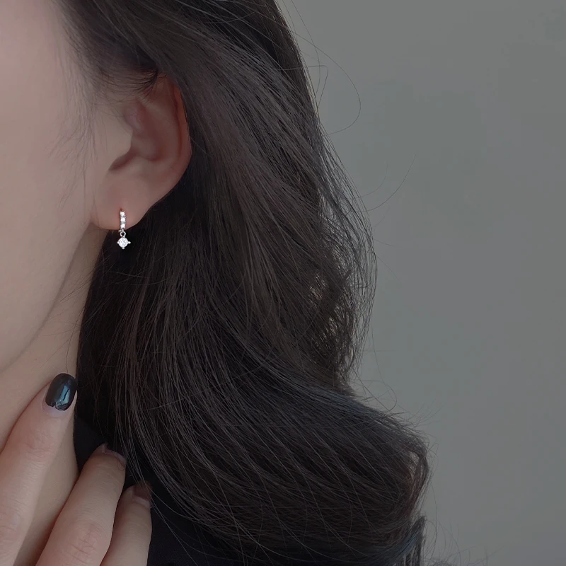 

925 Sterling Silver Imitation Diamond Circle Ear Clip Female 2021 New Trendy Korean Internet Influencer Earrings Non-mainstream