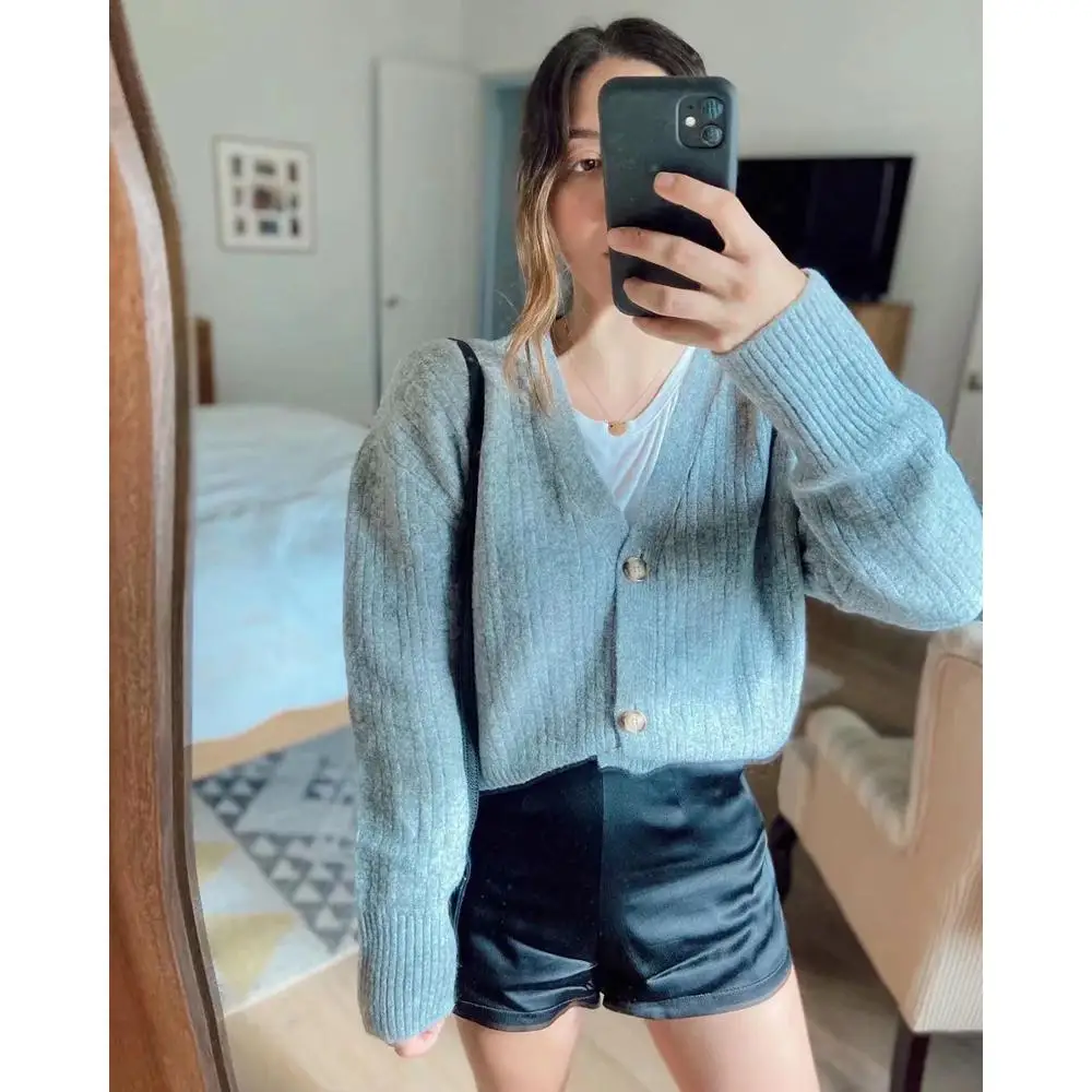 

women solf single breasted cardigan 2020 fashion ladies full sleeve v-neck keep warm sweater cute female vintage style