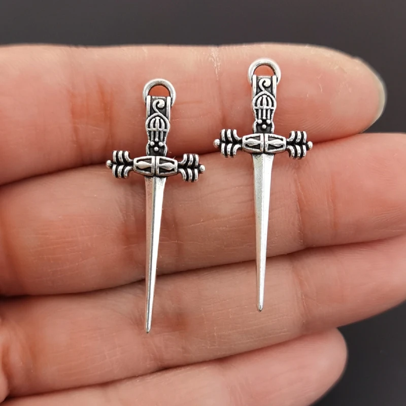 10 шт. смешанный кинжал и Змея Кристалл Подвеска Шарм меч готический вампира альтернатива готической ведьмы