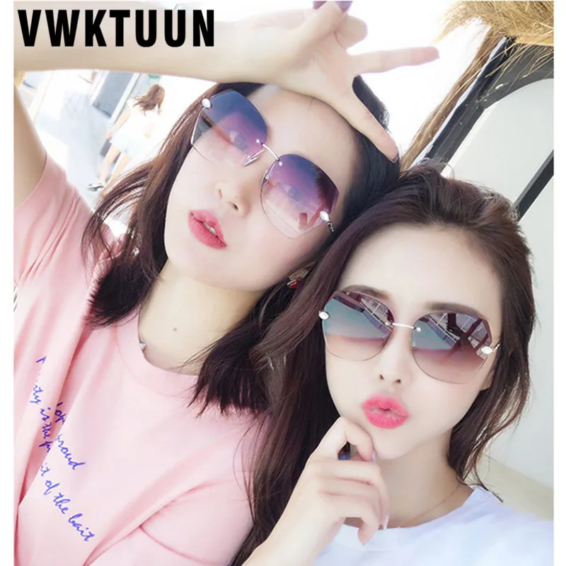 

Женские винтажные солнцезащитные очки VWKTUUN, солнцезащитные очки без оправы с прозрачной оправой, UV400, 2020, очки для океана
