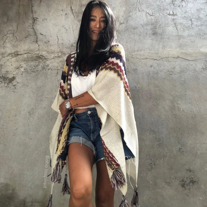 Женский трикотажный кардиган в стиле бохо с рукавом-кимоно