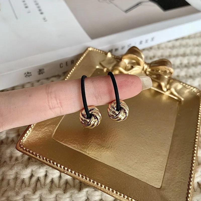 2021 Новая мода золотой цвет в виде шариков простой металлический подвесной шар