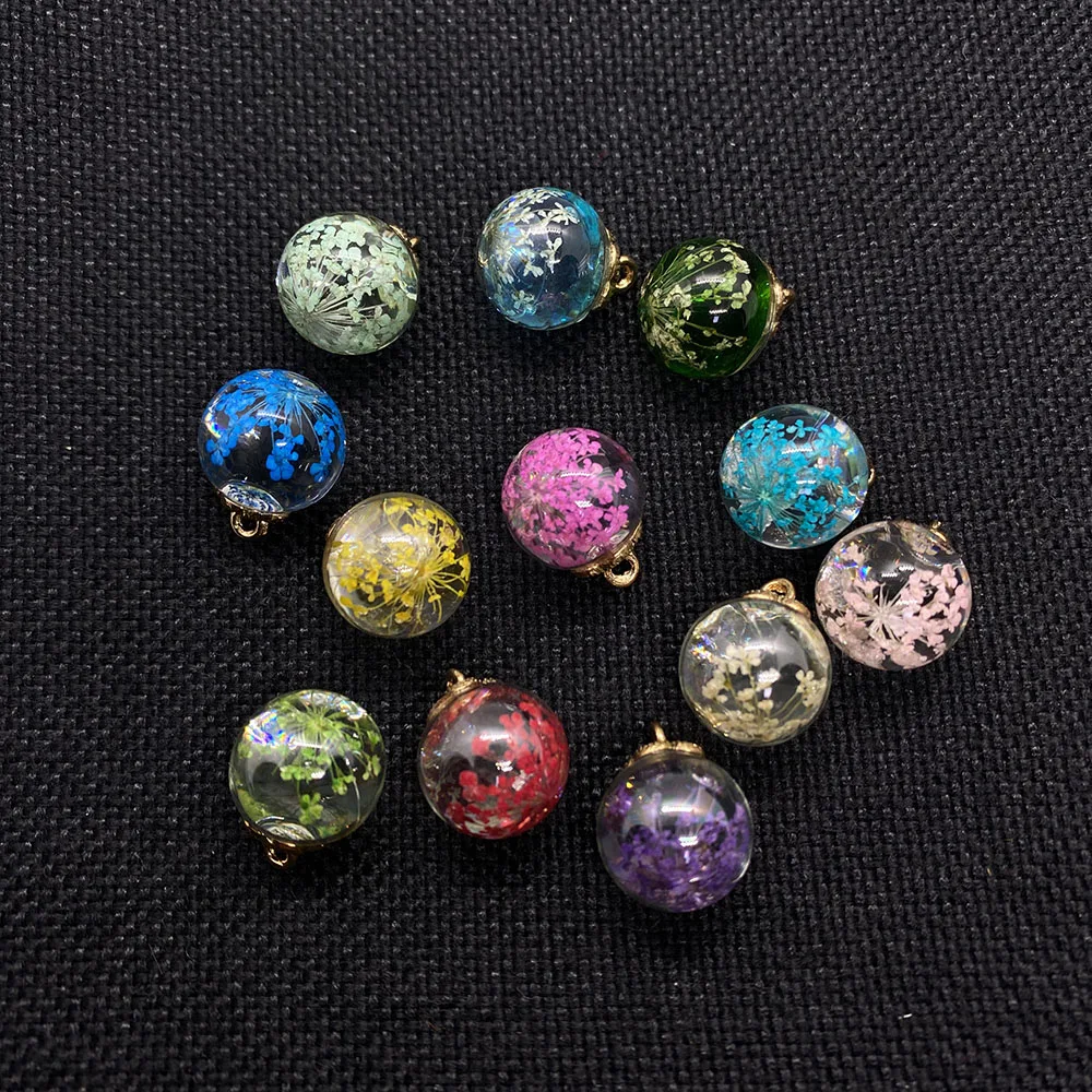 

5pcs/pack of Exquisite Glass Ball Dried Flower Pendant Glass Jar Glass Bead Charm DIY Jewelry Making Necklace Earring Size 16mm