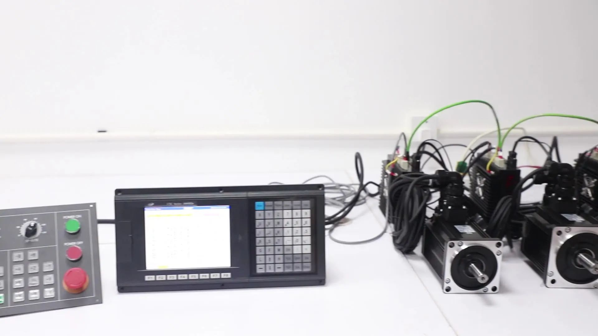 

Suitable for 130mm 1.5KW AC motor phase single servo drive used CNC machine tool otormatc