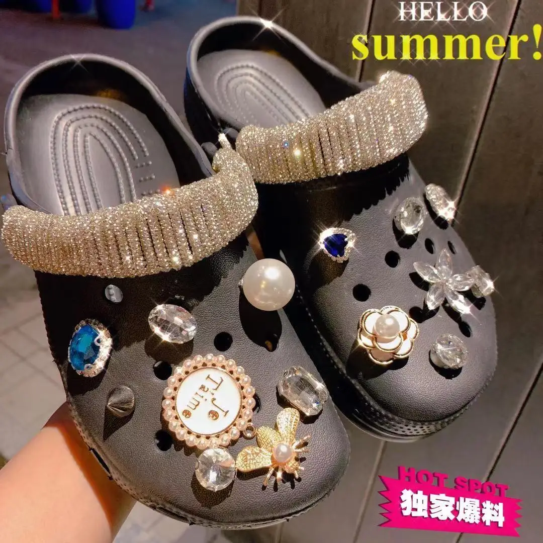 

Shoes Decaration For Clogs Fashion Ins Hot Slides Bling Charms Accessories Clog Shoe Button Decoration Metal Crystal Bear