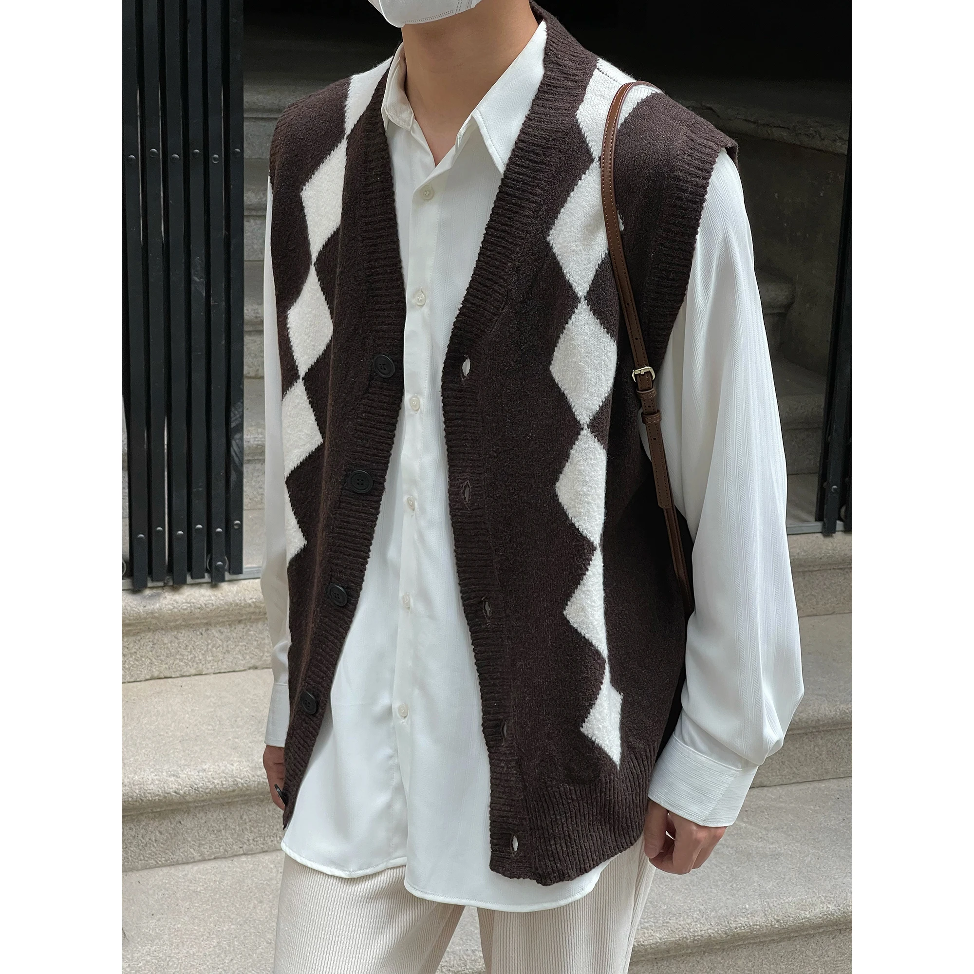 

Осенне-зимний ретро свитер в клетку с бриллиантами мужской повседневный Универсальный свитер на пуговицах без рукавов жилет кардиган