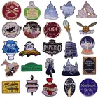 Креативная Волшебная эмалированная брошь на лацкан в стиле ТВ-сериала, рюкзак, джинсы, Гарри, значок для подарка, Мультяшные значки