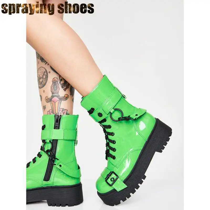 Неоновые зеленые ботинки Martens; женские ботильоны на платформе с круглым носком; мотоботы; пикантные женские ботинки для подиума; обувь для вечеринок; зимние ботинки