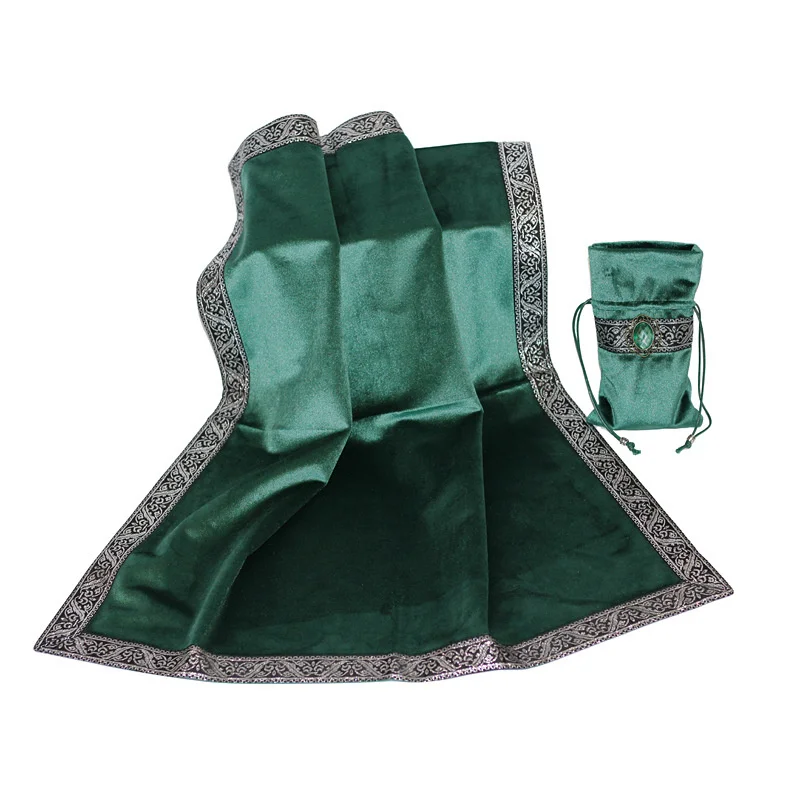 

Board Game Velvet Tarot Table Cover Playing Cards Embroidery Tarot Game Table Cloth 66x66cm Tablecloth Astrological Tarot Cloth