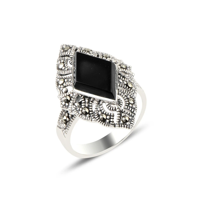 

Silverlina Silver Onyx & Marcasite Ring