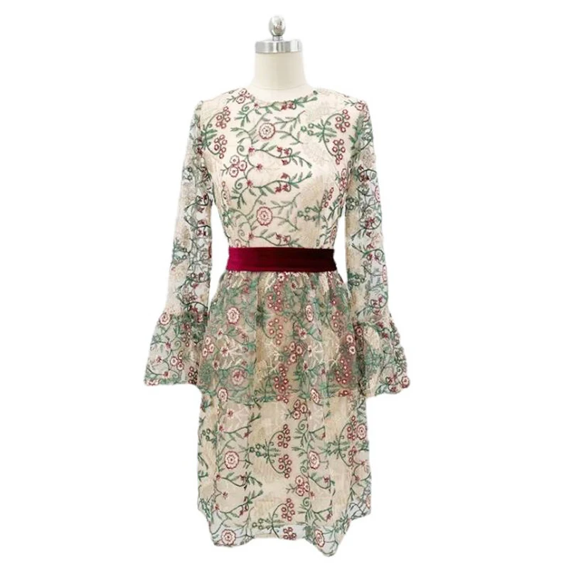 

Women's Runway Dresses O Neck Long Sleeves Ruffles Embroidery Fashion High Street Holiday Dress Vestidos