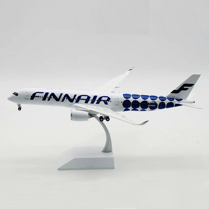 

1:200 Scale Finland Airways A350-900 Airlines Model with Base Alloy Aircraft For Collectible Souvenir Show Gift Toys